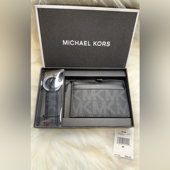 Michael Kors Men’s Black Slim Card Wallet And Key Chain - Picture 6 of 7